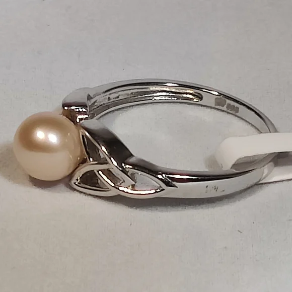 Vantel Pearls Time Everlasting Ring - Picture 2 of 7